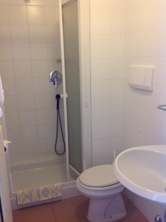 Albergo Giardinetto Bellagio Bilik gambar